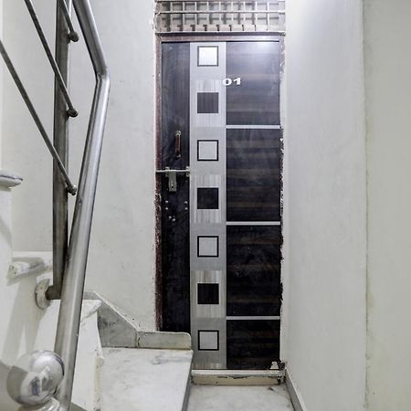 Hotel O Thirty Inns Noida Buitenkant foto